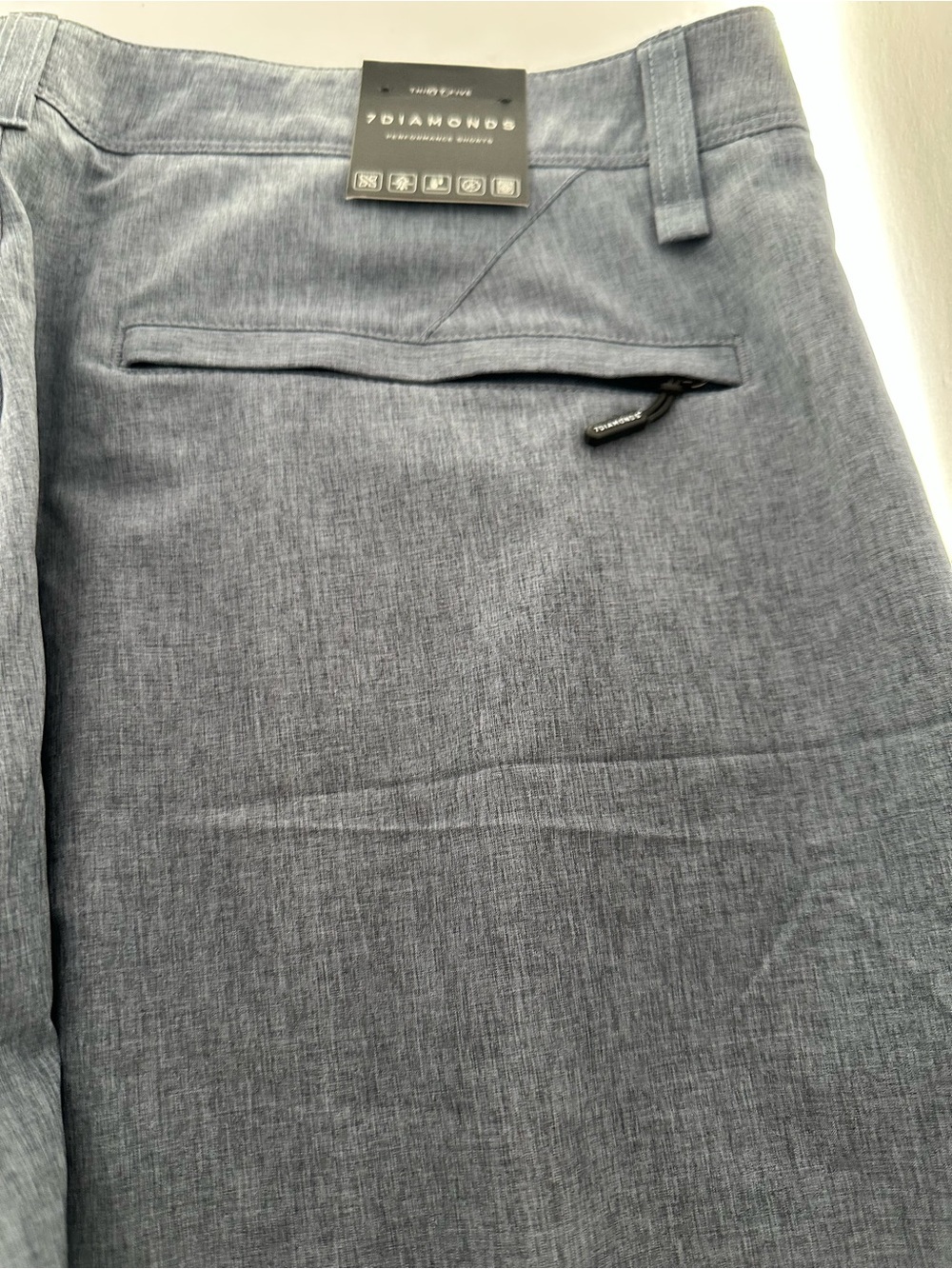 7 Diamonds Aeroplane Performance Shorts Men’s 35 Gray Stretch Golf Travel NWT - Picture 10 of 10